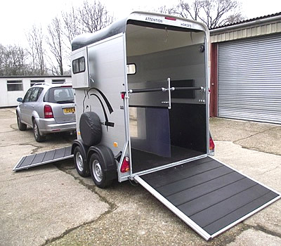 horse trailer sales